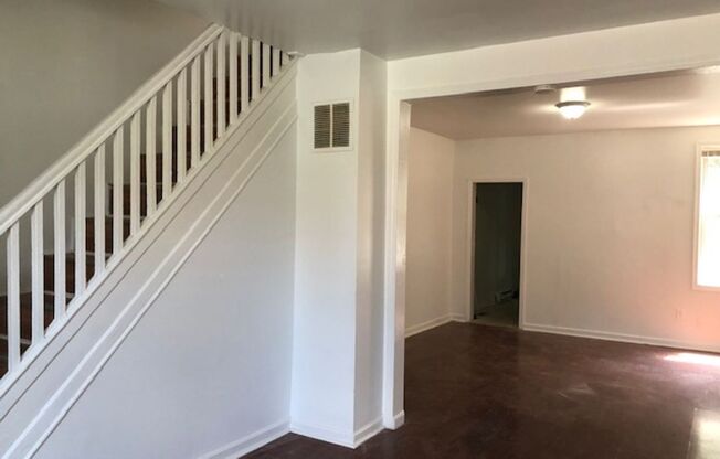 3 Bedroom 1 bathroom in Baltimore City