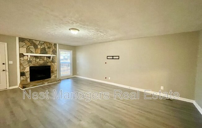 6928 BOSTICK DR