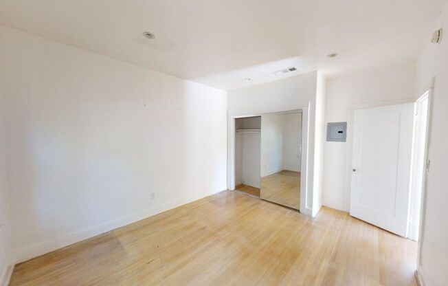 2 beds, 2 baths, 800 sqft, $3,599, Unit 2249 Duane St #3