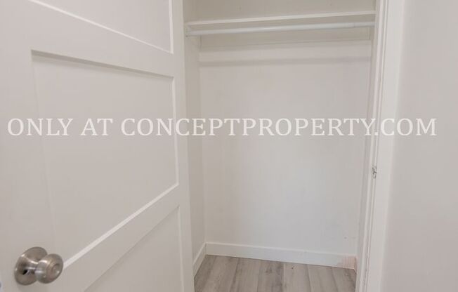 1 bed, 1 bath, $1,099, Unit 212