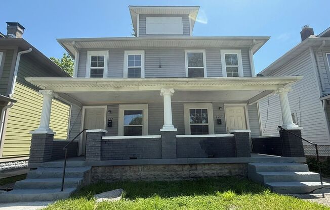 Newly Renovated 3BR/1BA Townhome near Downtown Indy