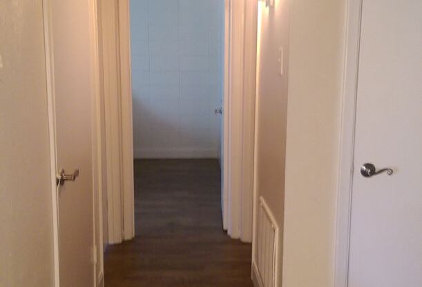 2 beds, 1 bath, 840 sqft, $975, Unit 2847 D