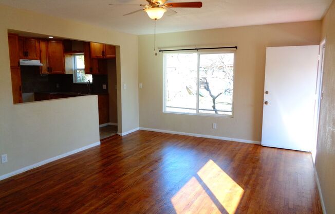 2 beds, 1 bath, $2,350