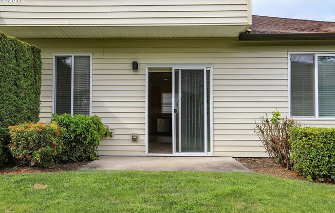 3 beds, 2 baths, $2,195, Unit # L 78