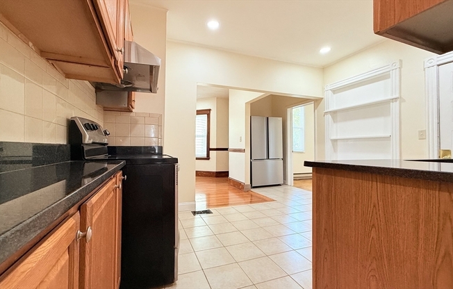 6 SILLOWAY ST