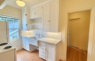 N0108 - Laurelview Apartments