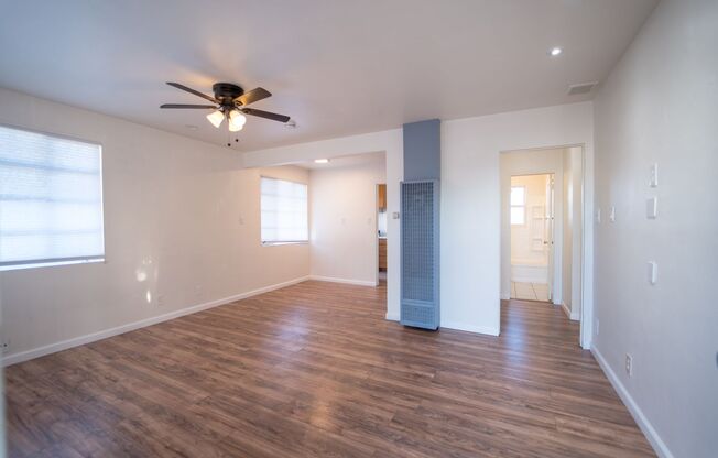 Kelly St | 6701-33