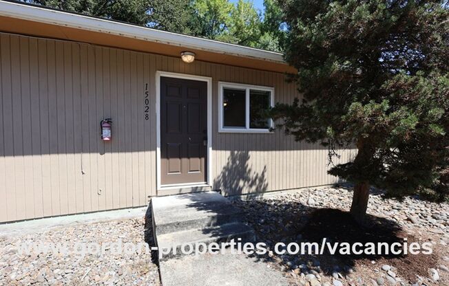 SE Arista Dr - 1 bedroom apartment in the heart of Oak Grove