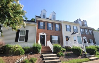 402 KNIGHTSBOROUGH WAY