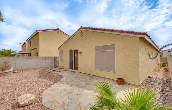 Hard to find Single Story * 3 Bedroom * 2 Car Garage