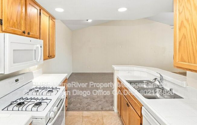 1338 NICOLETTE AVE