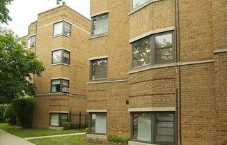 Welcome to 7347-65 N. Sheridan Rd