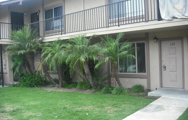 1920 N H St Apt 136