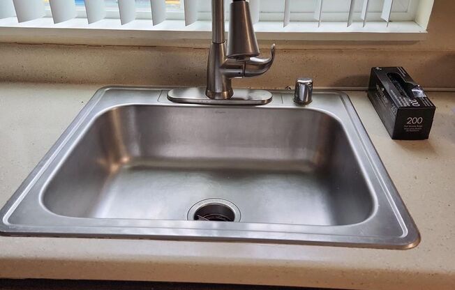 1 bed, 1 bath, 643 sqft, $1,500, Unit 213