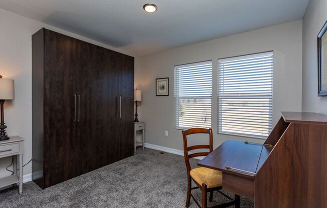 3 beds, 2.5 baths, $2,150, Unit 650 Thimbleberry Point