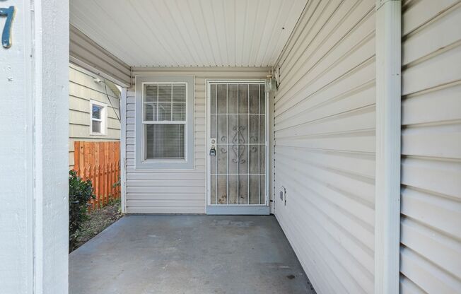 Updated SE Portland Townhome - Near Woodstock
