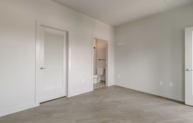 2 beds, 2 baths, 1,000 sqft, $2,199, Unit 402