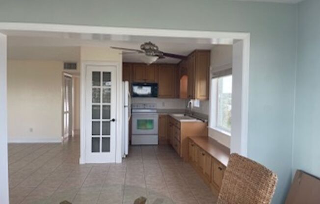 2 beds, 1 bath, $3,000