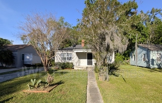 764 MAMIE RD