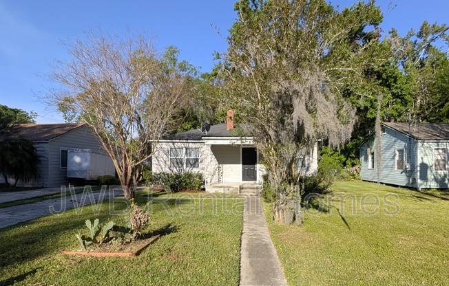 764 MAMIE RD