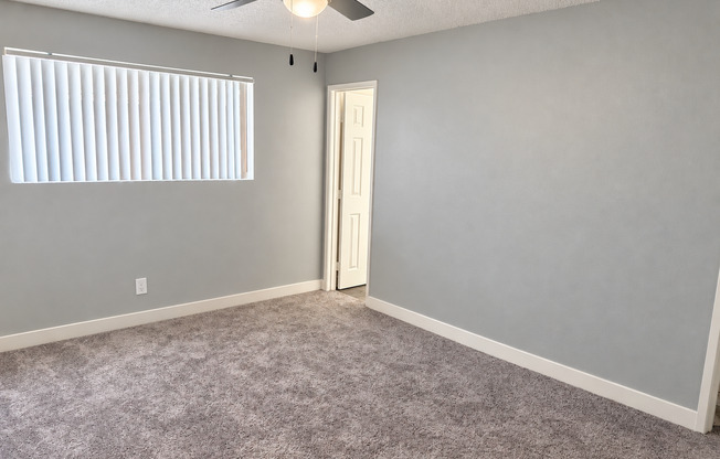 1 bed, 1 bath, 700 sqft, $2,280