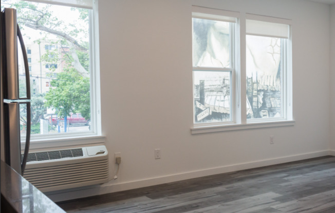 1 bed, 1 bath, 580 sqft, $1,350, Unit 4A