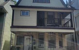 48 N 18 ST