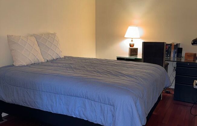 The Lofts - Move in Special!