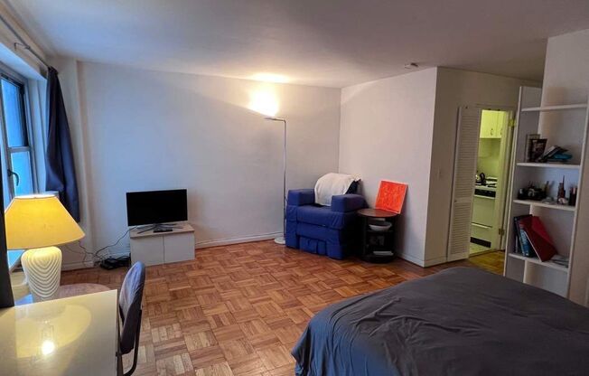 1 bed, 1 bath, 480 sqft, $3,000, Unit 12A