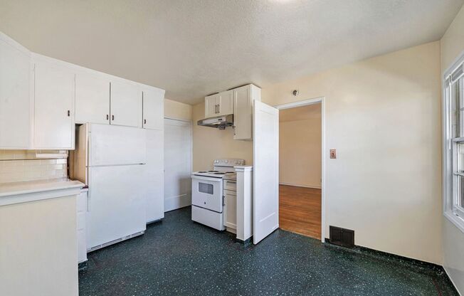 1 bed, 1 bath, $2,000