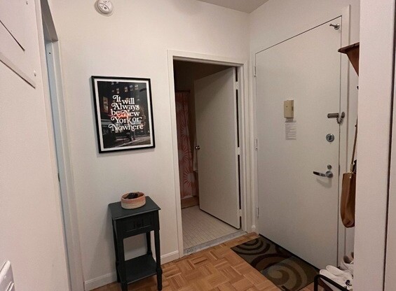 1 bed, 1 bath, $3,400, Unit 11B