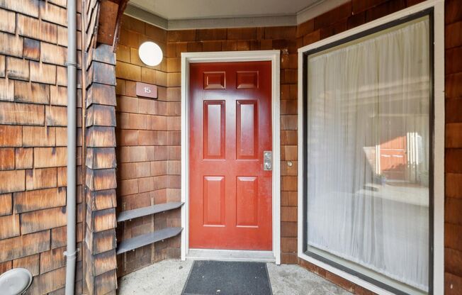 Beautiful Ground-Floor 2BR Condo on Stanford Campus