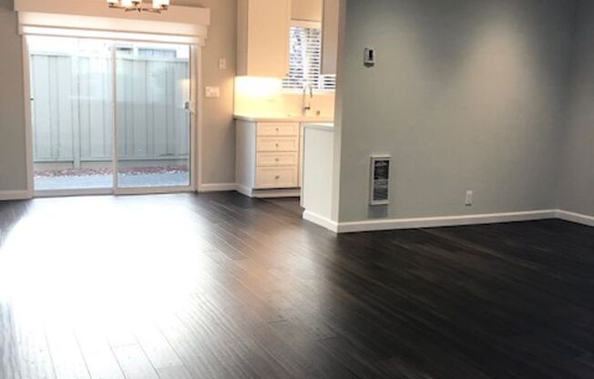 2 beds, 1.5 baths, 1,000 sqft, $3,750, Unit 23