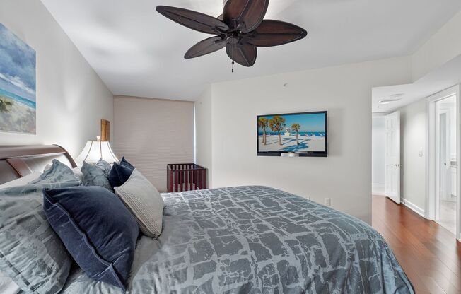 3 beds, 3 baths, 2,500 sqft, $16,000, Unit Off Season
