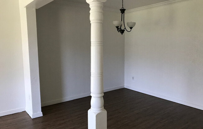 2BR/1.5BA River Oaks townhome for lease by LSUS