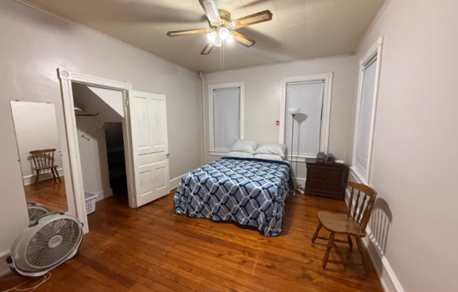 36 W CEDAR