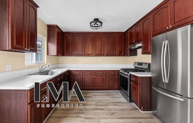 4317 W 120 ST