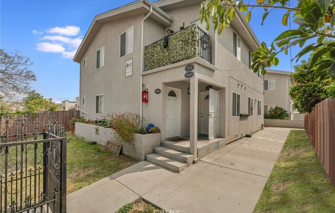 2508 HOUSTON ST