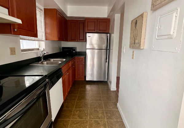 7550 SW 82 CT