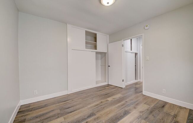 1 bed, 1 bath, 695 sqft, $1,598, Unit 10