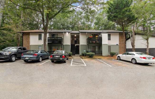 Riverwood Apartments in Roswell, GA Building Exterior