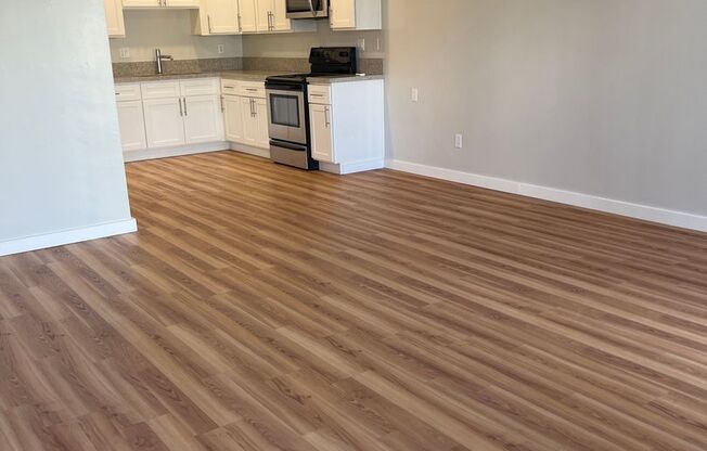 1 bed, 1 bath, 756 sqft, $1,895, Unit Unit 214