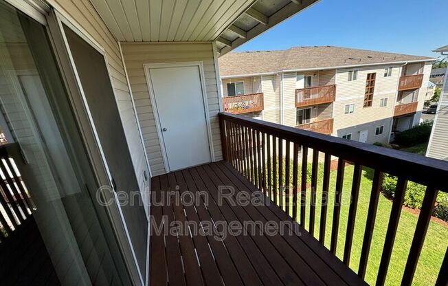 2 beds, 2 baths, 994 sqft, $1,495