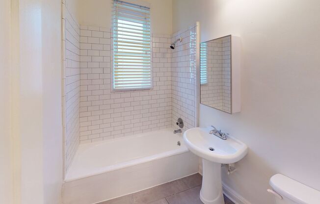 Studio, 1 bath, 400 sqft, $1,450, Unit 542
