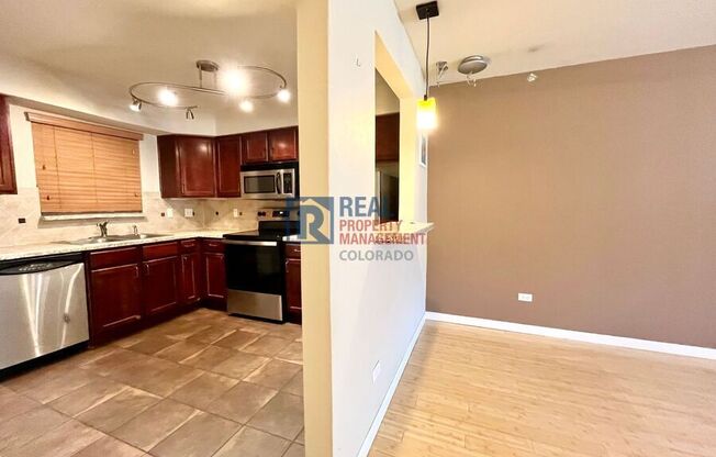 20 S LOGAN ST