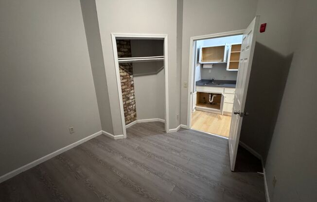1 bed, 1 bath, $925, Unit 1726-01
