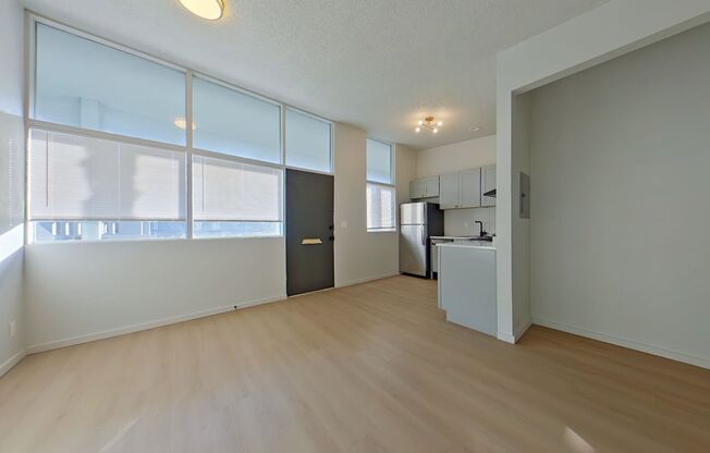 1 bed, 1 bath, 469 sqft, $1,312, Unit 24B