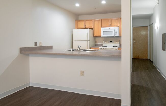 2 beds, 2 baths, 1,219 sqft, $1,555, Unit 0201