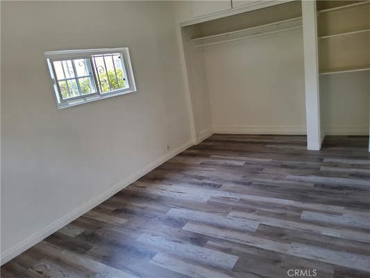 1238 E 69 ST