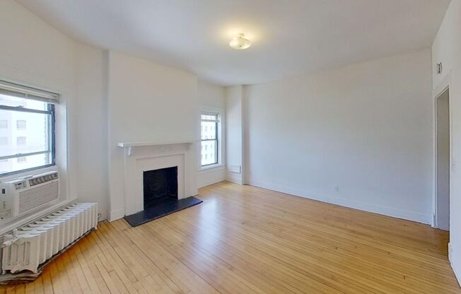 2 beds, 1 bath, 802 sqft, $1,399, Unit 1301-66